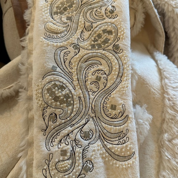 Blanc Noir Cream Leather Jacket with Embroidered Details - Picture 2 of 8